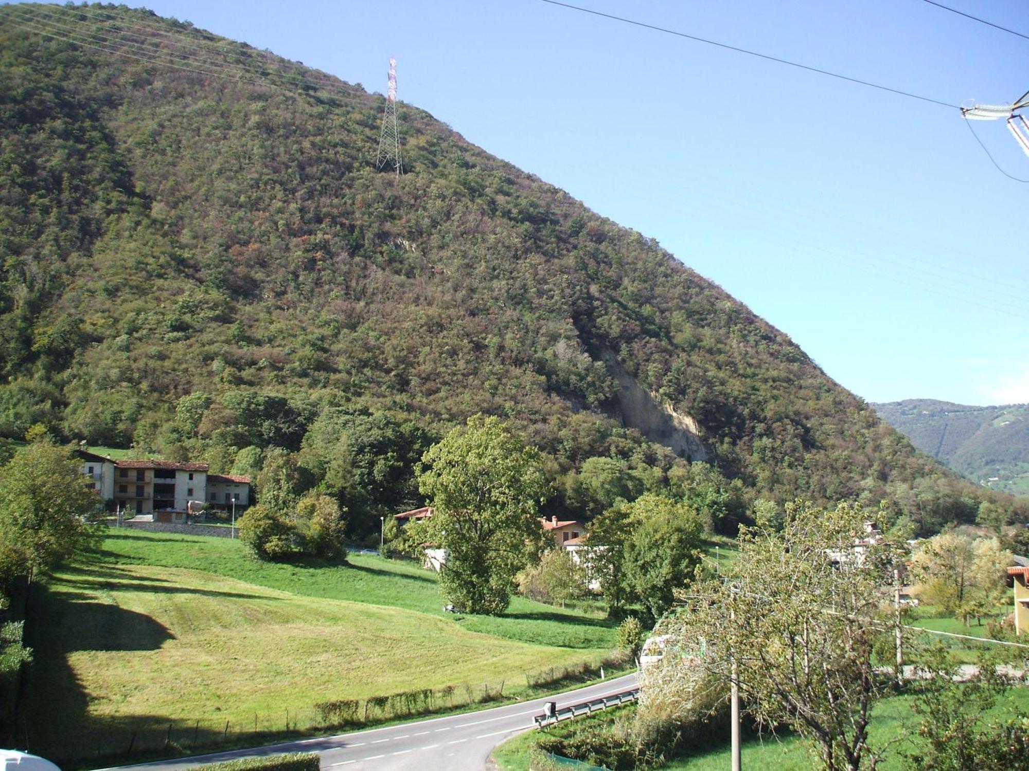 Affittacamere La Martina Vigano San Martino Bagian luar foto